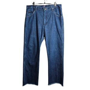 Wrangler Premium Performance Cowboy Cut Jeans Mens 36x38 Regular Fit Raw Hem
